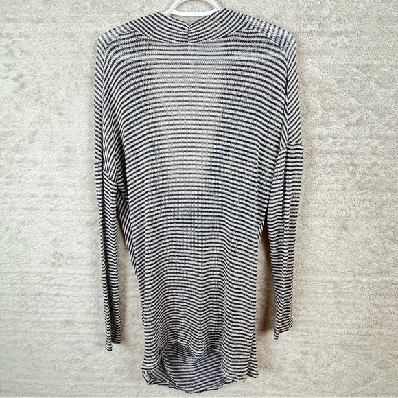 CELESTE Stretchy Cover-Up Black White Stripes Size Large - Picture 10 of 15